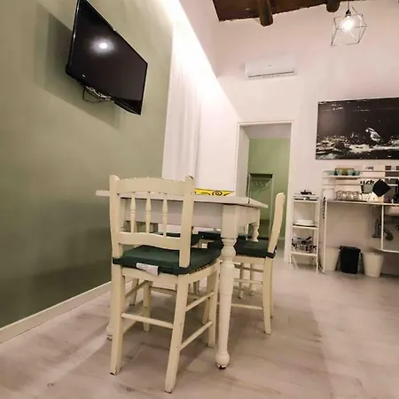Apartment La Del Porto Antico Naples